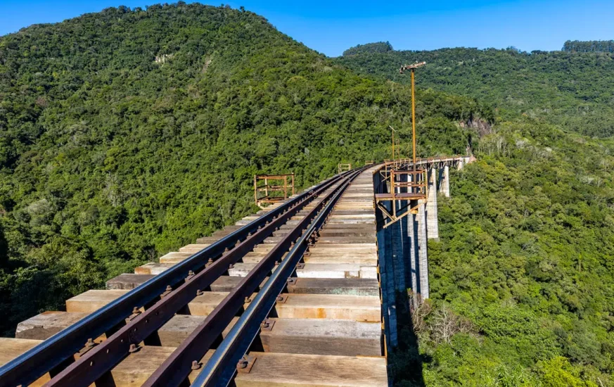 Ferrovia do Trigo-01